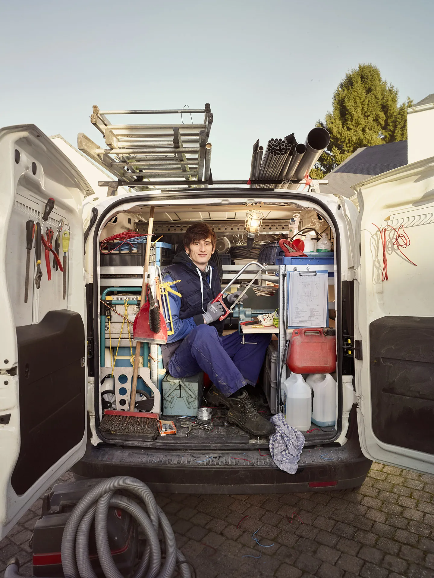 GREGOR_KBC_camionette electricien_fin