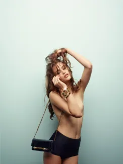 ELLE7 5572 copy